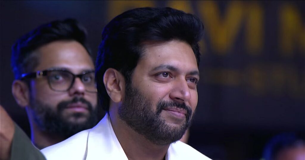 Ravi Mohan: தவணை செலுத்தாதால் ரவி மோகன் இல்லத்தில் நோட்டீஸ் ஒட்டிய வங்கி அதிகாரிகள்! | Bank Officials Paste Notice at Ravi Mohan's ECR Residence for Non-Payment of Loan Installments