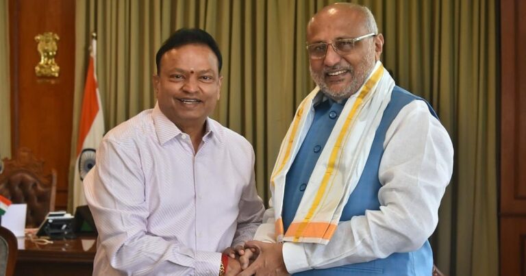 ``தமிழ்நாட்டிற்குப் பெருமை சேர்ப்பார் என்பதில் சந்தேகமில்லை" - துணைக் குடியரசுத் தலைவரை வாழ்த்தும் ஐசரி கணேஷ்!