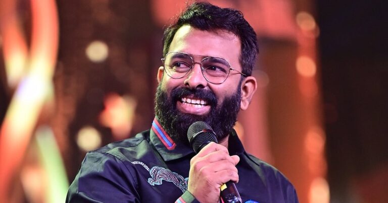 "இசை ரசிகர்களுக்காக ஒரு மிகத் தெளிவான, மலிவான மியூசிக் ஸ்ட்ரீமிங் பிளாட் ஃபார்மை உருவாக்கி இருக்கிறோம்" - சந்தோஷ் நாராயணன் | creating-transparent-affordable-music-streaming-platform-for-fans-santosh-narayanan