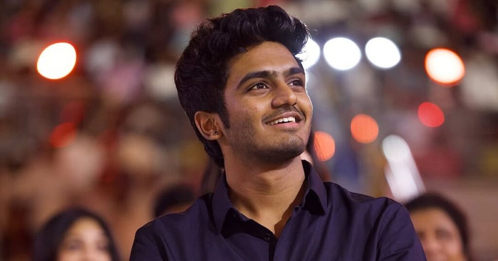 “என் பையனுக்கு கிடைத்த இந்த வரவேற்பு எனக்குக் கிடைத்த மாதிரி இருக்கிறது"- நெகிழும் சாய் அபயங்கர் பெற்றோர்| parents Dippu and harini about sai abhyankhar