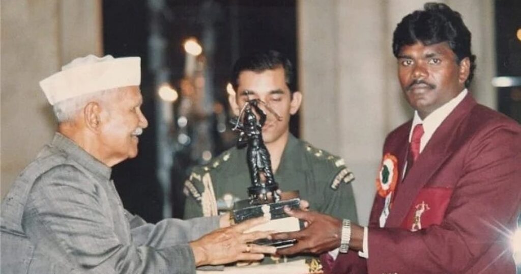 பைசன்: ``தூத்துக்குடி, திருநெல்வேலி கபடி வீரர்களுக்கு வாய்ப்பு கொடுக்கணும்" - மணத்தி கணேசன் கோரிக்கை | Bison Manathi Ganesan request to gave opportunities to Thoothukudi Tirunelveli Kabaddi players