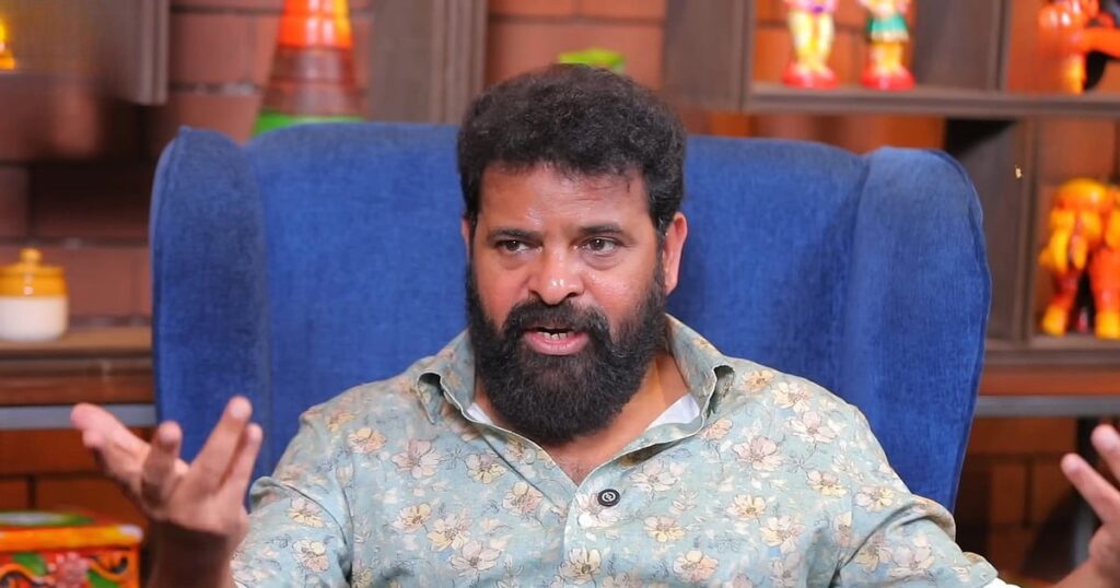 Bison: ``துருவ், விக்ரமோட ஒரு மினியேச்சர் மாதிரிதான் இருந்தாரு!" - அமீர் | Dhruv is like minature of Vikram - Ameer