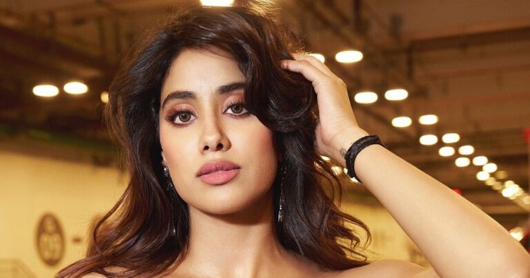 தாயாரின் வழிகாட்டுதலில் பிளாஸ்டிக் சர்ஜரி செய்ததாக கூறும் ஜான்வி கபூர் | Janhvi Kapoor Reveals Plastic Surgery Experience Under Mother’s Guidance