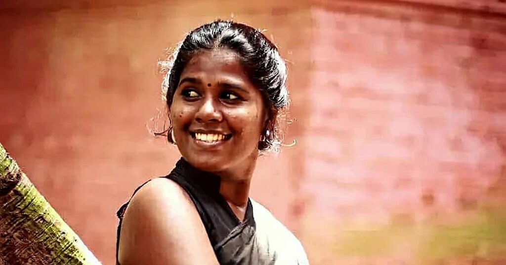 Mayilaa: "என் பெரும் கனவு நனவாகியிருக்கிறது" - மயிலா குறித்து மனம் திறக்கும் இயக்குநர் செம்மலர் அன்னம் |Mayilaa: "My big dream has come true" - Director Semmalar Annam opens up about Mayilaa 2 Mayilaa: "என் பெரும் கனவு நனவாகியிருக்கிறது" - மயிலா குறித்து மனம் திறக்கும் இயக்குநர் செம்மலர் அன்னம் |Mayilaa: "My big dream has come true" - Director Semmalar Annam opens up about Mayilaa