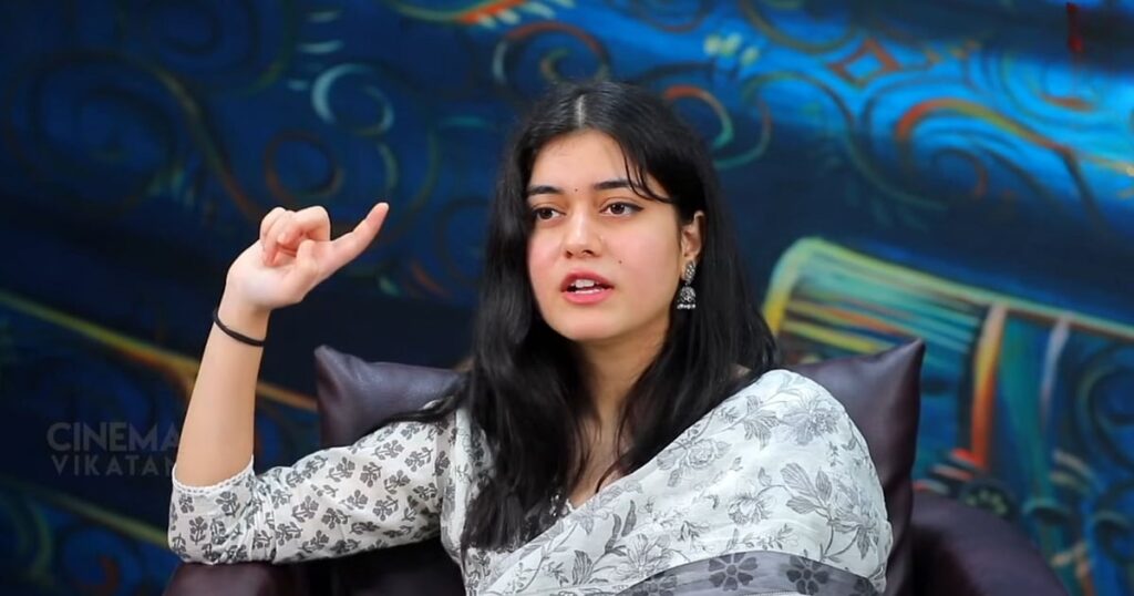 Dude: ``மமிதா எனக்கு இன்னும் நெருக்கம் எனச் சொல்லலாம்!" - ஐஸ்வர்யா ஷர்மா| ``Mamitha Baiju was close to me!" - Aishwarya Sharma 2 Dude: ``மமிதா எனக்கு இன்னும் நெருக்கம் எனச் சொல்லலாம்!" - ஐஸ்வர்யா ஷர்மா| ``Mamitha Baiju was close to me!" - Aishwarya Sharma