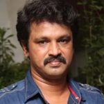 "மக்களுக்கு அவர் குடும்பப்பாங்கான படம் எடுத்த இயக்குநராகத் தான் தெரியும். ஆனால்"- இயக்குநர் சேரன்|cheran on director v. sekhar