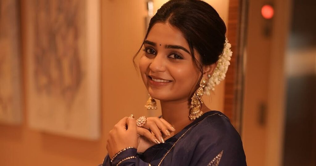 "தனது கருத்துக்களை ஆணித்தரமாக எடுத்துரைத்த கௌரி கிஷனைப் பாராட்டுகிறோம்" - கௌரி கிஷன் | We appreciate Gouri Kishan for expressing her opinions firmly and confidently,” said The Chennai Press Club