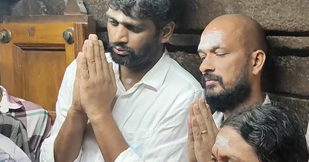 Jananaayagan: ஜனநாயகன் பட இயக்குநர் வினோத்; பழனியில் சாமி தரிசனம்