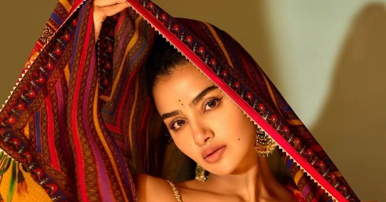 Anupama: "ஏய் சுழலி... அழகி.!"- அனுபமா பரமேஸ்வரன் ரீசன்ட் க்ளிக்ஸ்! | Photo Album|Actress Anupama Parameswaran recent clicks photo album