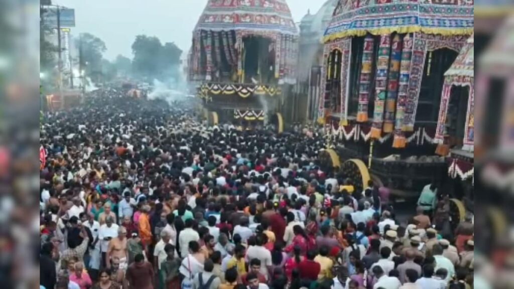 Chidambaram therottam 2026 01 87e7a59146db6a1393e4fded549cf7f3 3x2 Thedalweb சிதம்பரம் நடராஜர் கோவில் ஆருத்ரா தரிசன தேரோட்டம் கோலாகலம்.. பக்தர்கள் பரவசம்! | ஆன்மிகம்