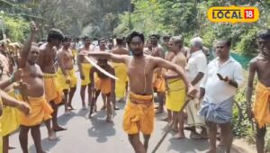 HYP 5753696 1770626684869 2 Thedalweb அம்மனுக்கான உக்கிர நேர்த்திக்கடன்... சாமுண்டீஸ்வரி அம்மன் திருவிழாவில் கத்திபோட்டு வழிபாடு | Spirituality News (ஆன்மீக செய்திகள்)