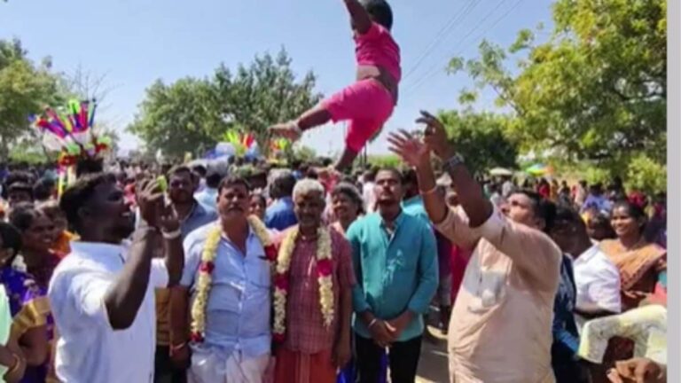 மயான கொள்ளை திருவிழா.. குழந்தைகளை தூக்கி எறியும் விநோத நேர்த்திக்கடன்..! | Spirituality News (ஆன்மீக செய்திகள்)