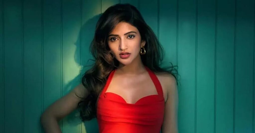 "பாராட்டையும், விமர்சனத்தையும் சமாளிக்க கற்றுக்கொண்டேன்"- ட்ரோல்கள் குறித்து ஸ்ரீலீலா | “I have learned to handle both praise and criticism,” said Sreeleela about trolls.