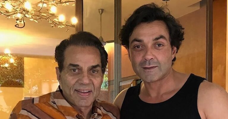 “ஈஷா தியோல் மற்றும் அஹானாவுடன் இப்போது எனக்கு ஒரு அழகான உறவு இருக்கிறது!” – பாபி தியோல் |”I now have a beautiful relationship with Esha Deol and Ahana!” — Bobby Deol