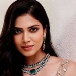 “பிரிந்து இருப்பது மிகுந்த தனிமை உணர்வைத் தரத் தொடங்கும்!” – மாளவிகா மோகனன் |”Being apart begins to bring about a profound sense of loneliness!” — Malavika Mohanan