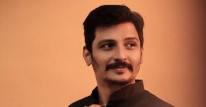 ko 15: "உங்களின் முதல் தொலைபேசி அழைப்பு இன்னும் நினைவில் இருக்கிறது.!"- கே.வி. ஆனந்த் குறித்து ஜீவா | Jiiva remembers KV Anand on Ko's 15th anniversary