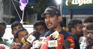 "அப்போதான் நடிகர்கள் நடிகர்களாக இருப்போம்!" - வாக்கு செலுத்த சைக்கிளில் வந்த விஷால்! "That is when we truly remain actors!" — Vishal arrives on a bicycle to cast his vote!