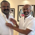 தேனப்பனுக்கு 5 சவரன் தங்கச் சங்கிலியை வழங்கிய ரஜினிகாந்த்; இணையத்தில் வைரலாகும் புகைப்படம்| Rajinikanth gifted a 5-sovereign gold chain to Thenappan; the photo is going viral on the internet.