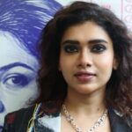 “ஓடிடி-யில் இது எனக்கு இரண்டாவது இன்னிங்ஸ்!” – போலீஸ் வேடத்தில் மிரட்டும் துஷாரா விஜயன் | “This is my second innings in the OTT space!” — Dushara Vijayan, commanding attention in a police uniform.