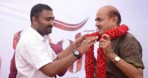 "ஜில்லா-வுல என்னை நம்பி மதுரையையே செட் போட்டு கொடுத்தார்!" - நினைவுகள் பகிரும் 'ஜில்லா' பட இயக்குநர் |jilla movie director rt nesan about rb choudary demise