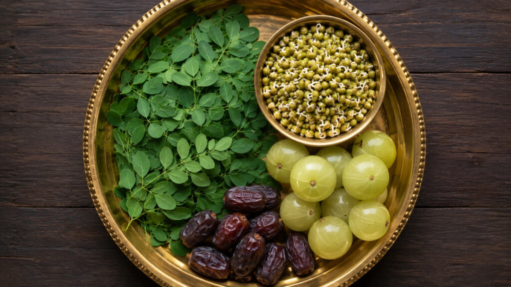 கொத்துகொத்தாக முடி உதிர்கிறதா? 3 உடல் ஆபத்துகள் 2026 2 Best traditional foods to stop hair fall and anemia Tamil tips
